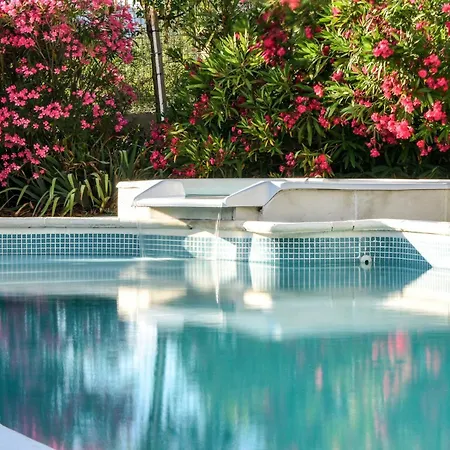 Apartamento Claire Fontaine *