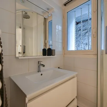 Apartamento Claire Fontaine *